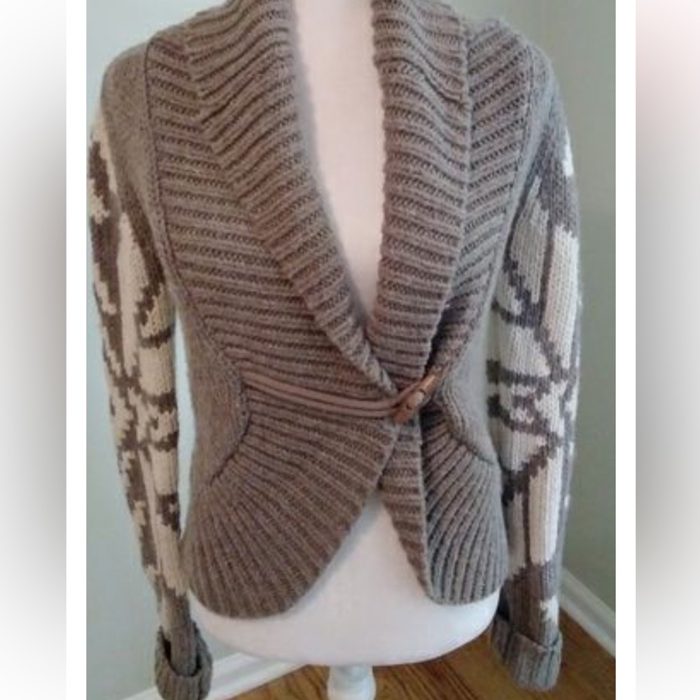 American Eagle Outfitters Brown and Cream Knit Cardigan